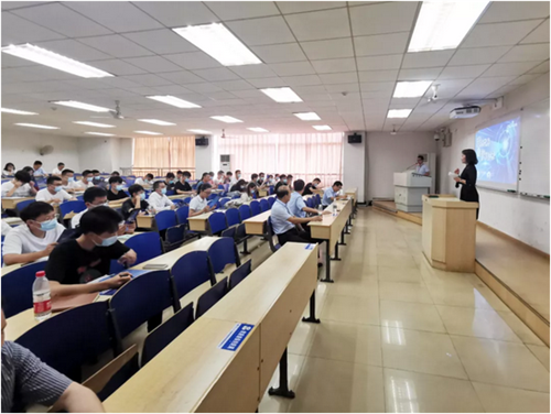 新≈”想 新起点！Z6尊龙2022年校园招聘中南大学站宣讲会进行