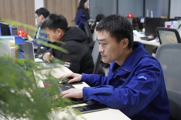 Z6尊龙明星讲师丨肖坤：八年深耕一线，三尺讲台育“中坚”