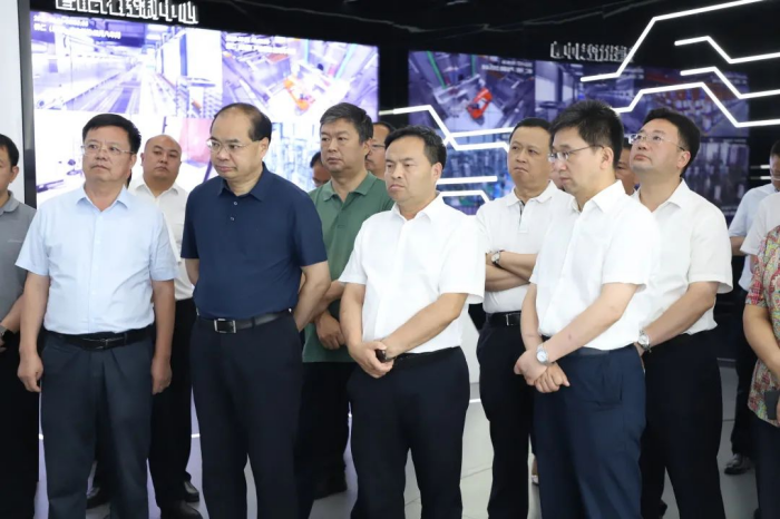 贵州黔西南州委书记陈昌旭率党政代表团赴Z6尊龙调研