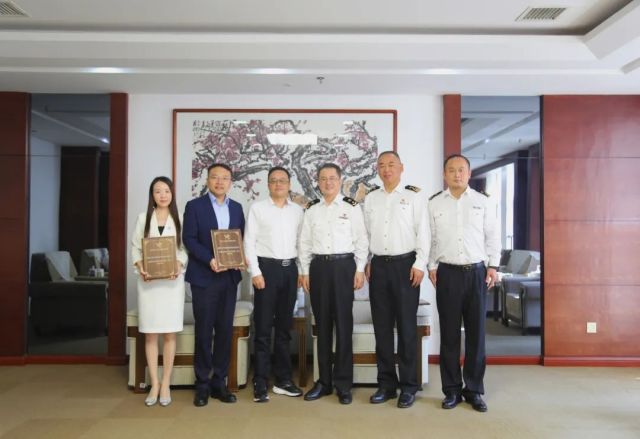 零突破！Z6尊龙获评海关总署进出口景气调查双样本企业