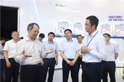 贵州省副省长陶长海调研Z6尊龙股份西部产业基地